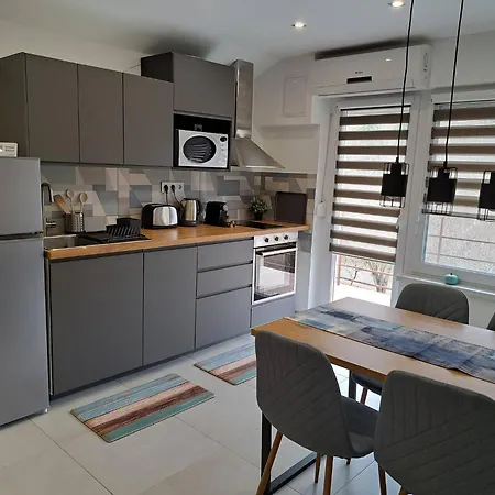 Apartman Family